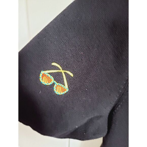 Sarah Spencer Woman 1X Womans Sweater Black Short Sleeve Knit V-Neck Embroidered - Picture 2 of 7